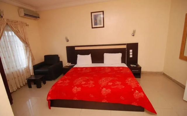 Grandville Hotel & Resort