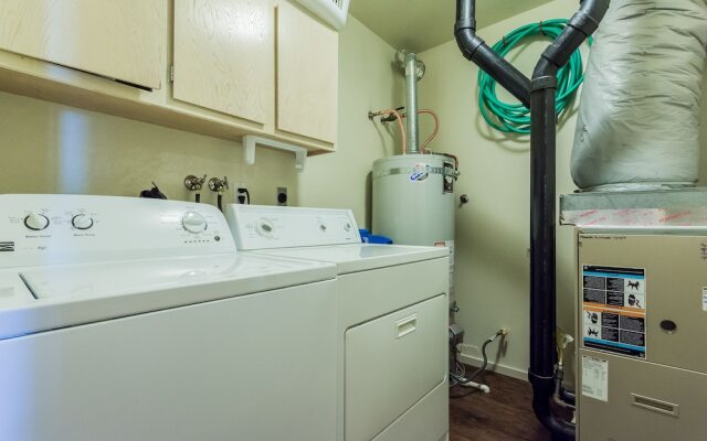 Snowcreek 613 Phase IV