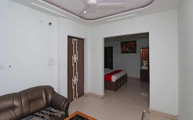 OYO Flagship 18847 Hotel Space Paradise Inn