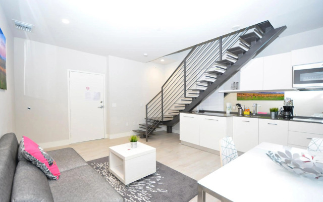 710 South Beach Apartment