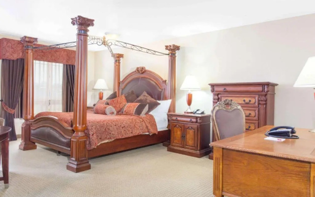 Ramada Pincher Creek