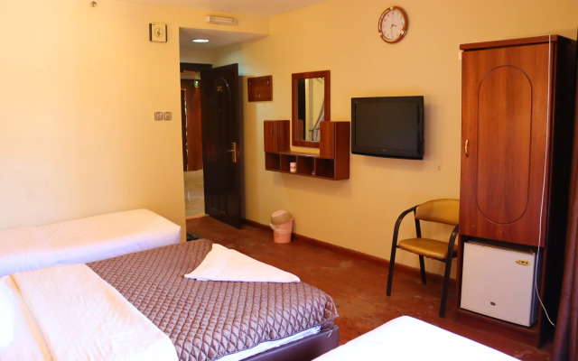 Downtown Hotel