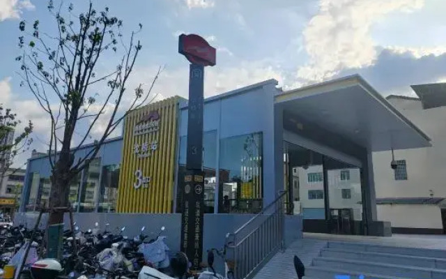 Bincheng Victoria Hotel (Nanchang Qingshanhu Wanda Shenqiao Subway Station Branch)