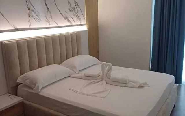 Regal Luxury Apartments