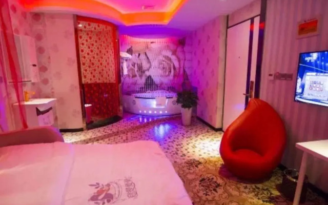 Romantic Love Theme Hotel