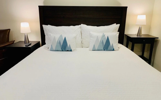 Stirling All Suites Hotel