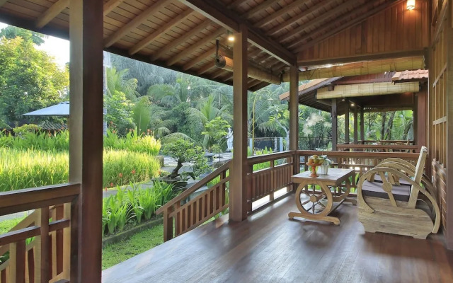 Hanaya Ubud Villa