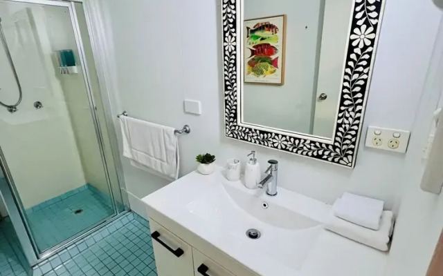 City Unit 5 Walk to Esplanade