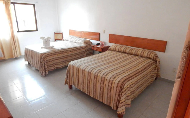 Hotel Arcos del Parque