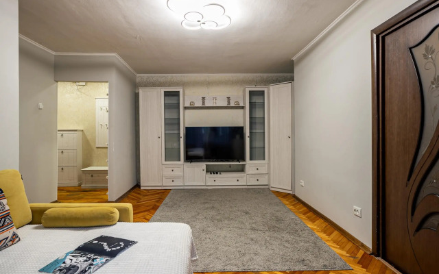 MaxRealty24 on Lobachevsky street 80