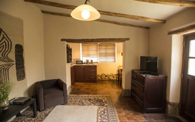 Perayoc Art & Luxury Bungalows