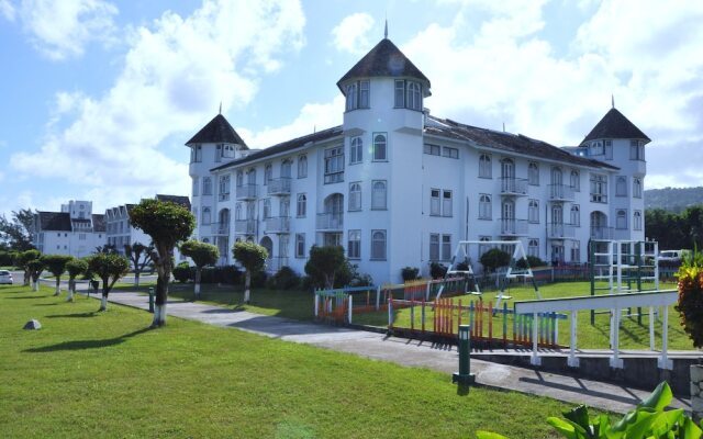 Seacastles Apartments