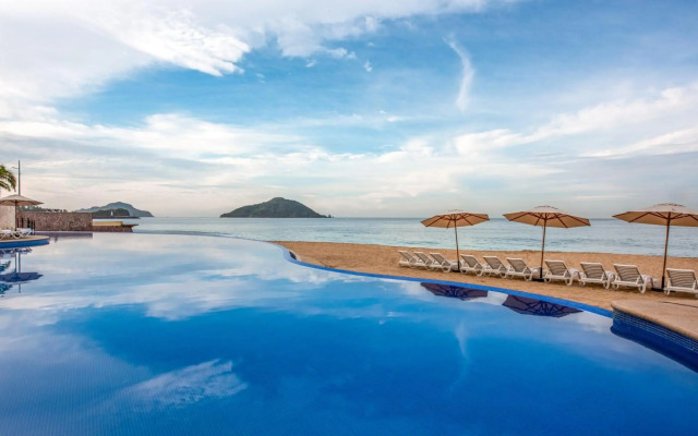 Park Royal Beach Mazatlán