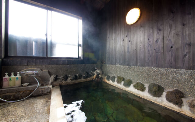 Yufuin Yawaraginosato Yadoya