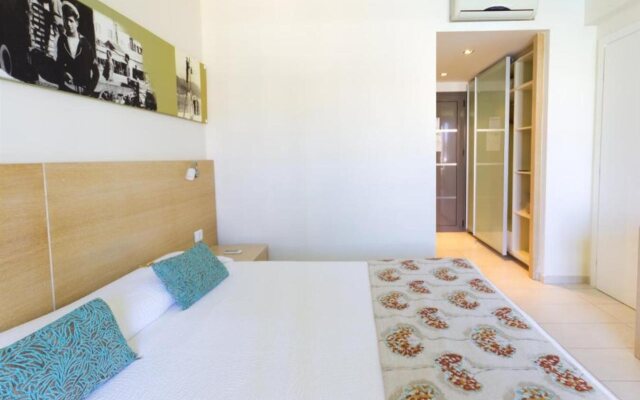 Alea Hotel & Suites