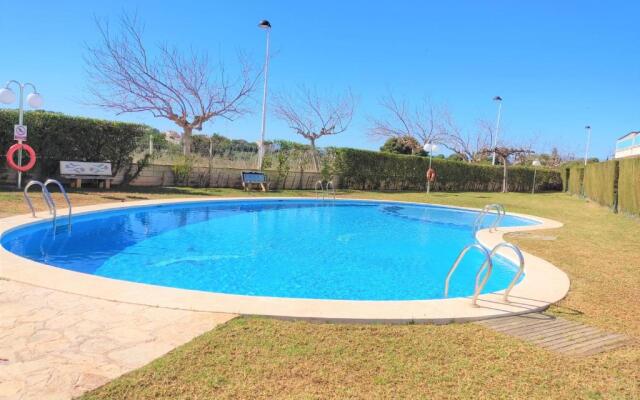 BAJO CON JARDIN Apartamentos Canaret ALBERT VILLAS