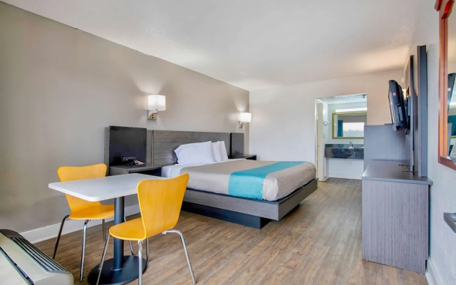 America's Comfort Lodge