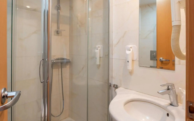 Maritina Hotel