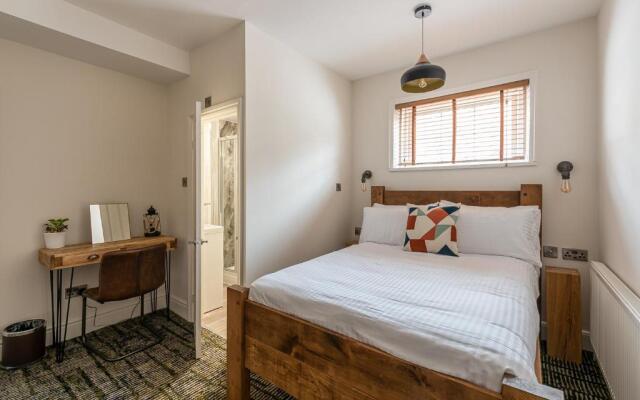 The Palace Hill Hotel