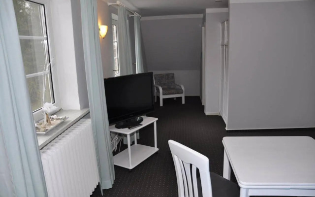 BASALT Hotel Restaurant Lounge