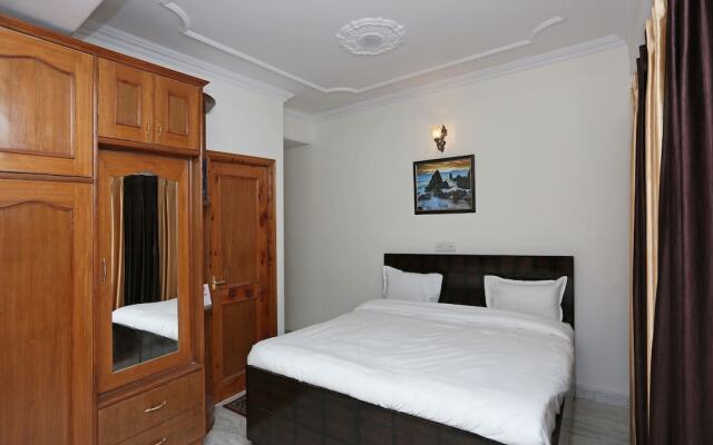 OYO 9103 Home 4BHK Pinewood Valley