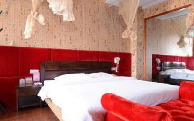 Yihe Express Chain Hotel (Zhenjiang South High-speed Railway Station)