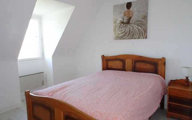 Classic Breton holiday home on the Pink Granite Coast