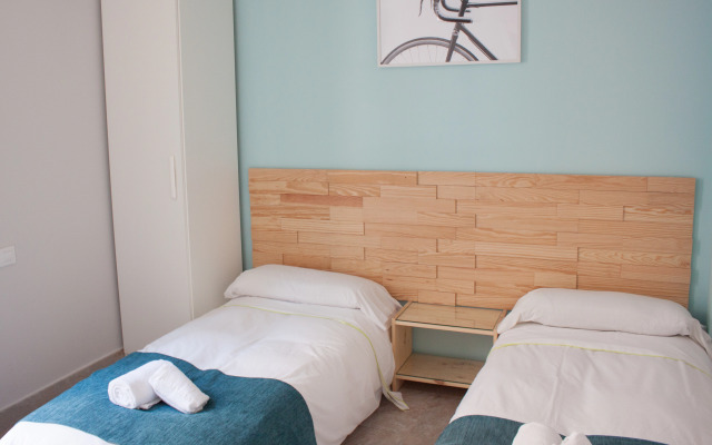 Feel Apartments Picasso Center