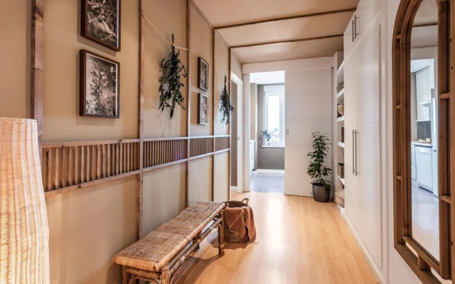 Triana - 1 Bedroom Apartment in Trafalgar