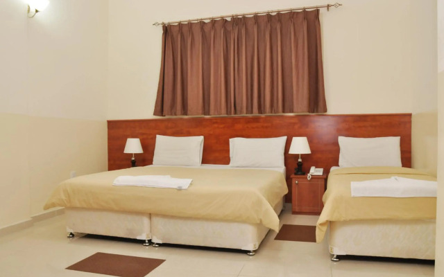 Africana Hotel