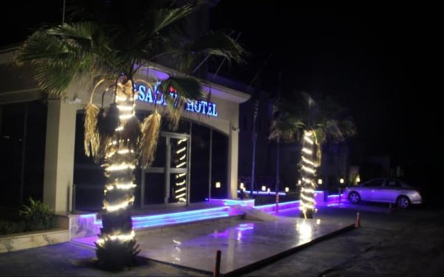 Casablu Hotel