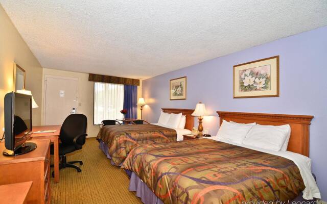 Quality Inn near Manatee Springs State Park
