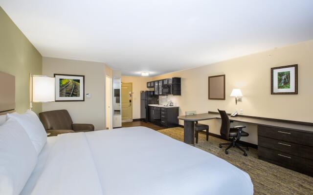 Candlewood Suites Omaha - Millard Area, an IHG Hotel