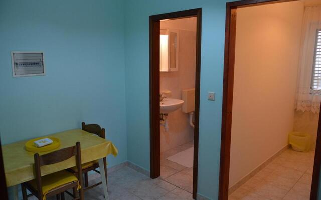 Apartments "Ruža"