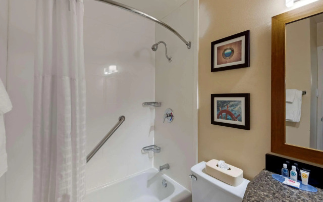 Comfort Inn On the Ocean