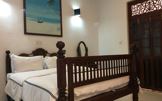 Villa Capers