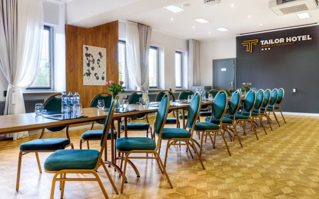 Tailor Hotel Sport & Conference