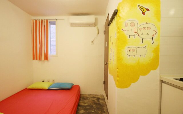Pencil 5 Seoul Hostel in Korea