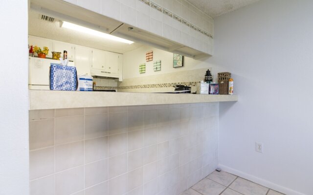 Creston House 9A by Vtrips