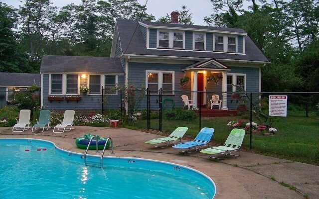 Beach Plum Motor Lodge