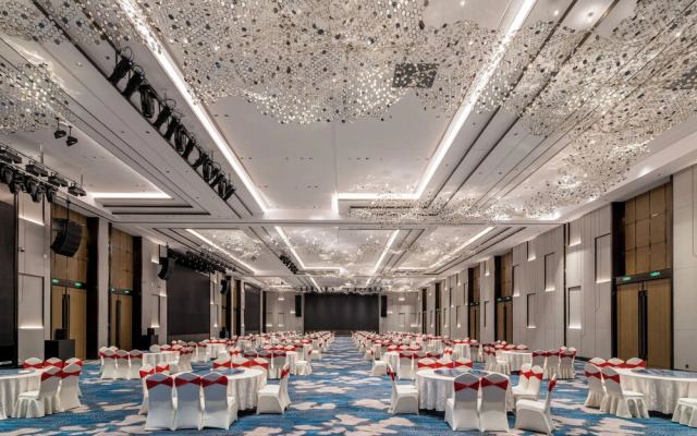 Grand Honor Hotel