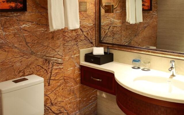 Qionghai Bay Bonreal Hotel