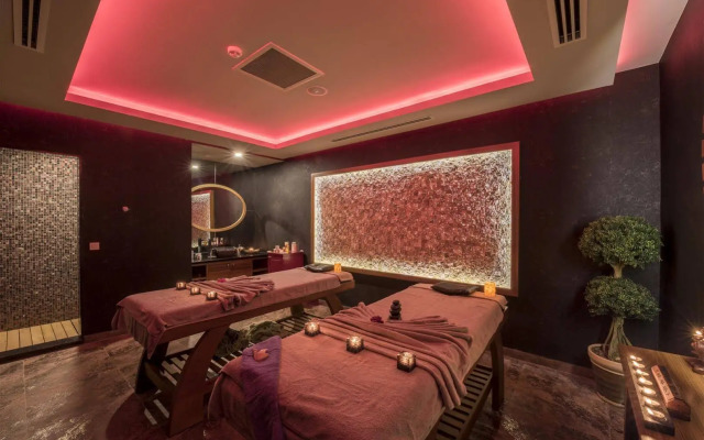 Elite Luxury Suite & Spa