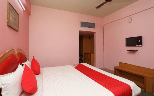 OYO 16159 Hotel Keshari