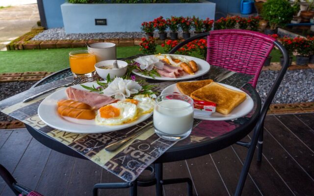 Khaolak Benzotel Hotel
