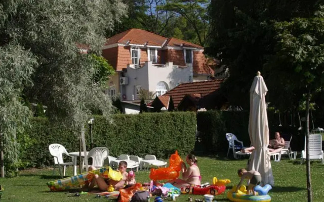 Aranyhid Üdülö