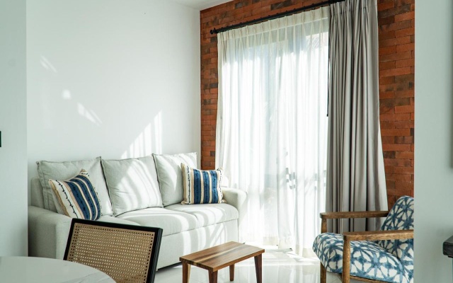 Flamboyan Hotel & Residences