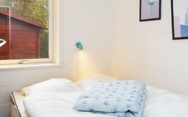 6 Person Holiday Home in Hemmet