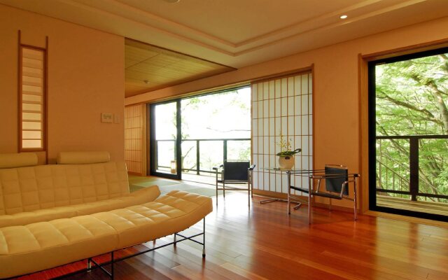 Hakone Tokinoshizuku