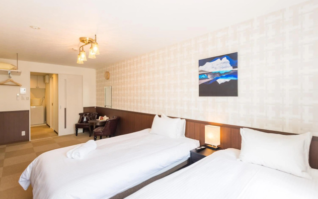 Floral Green Maple House – Guest Rooms – Kyoto